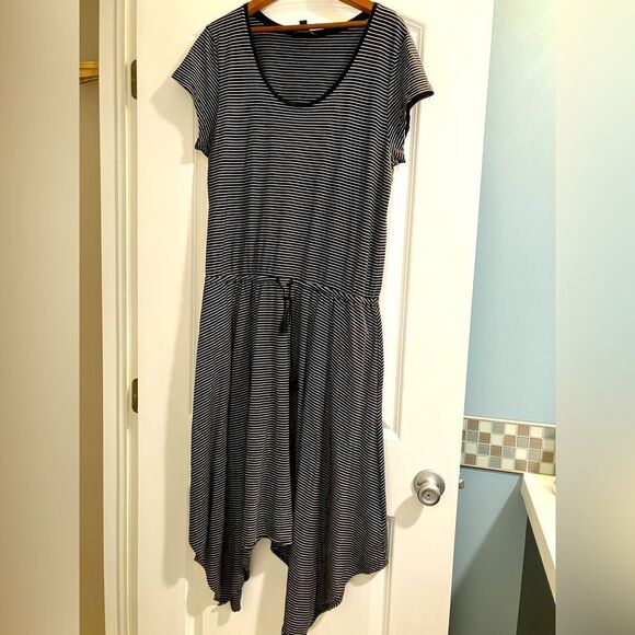 Ralph Lauren Dresses & Skirts - Ralph Lauren asymmetrical, maxi dress, black/white stripe, women’s size 2X
